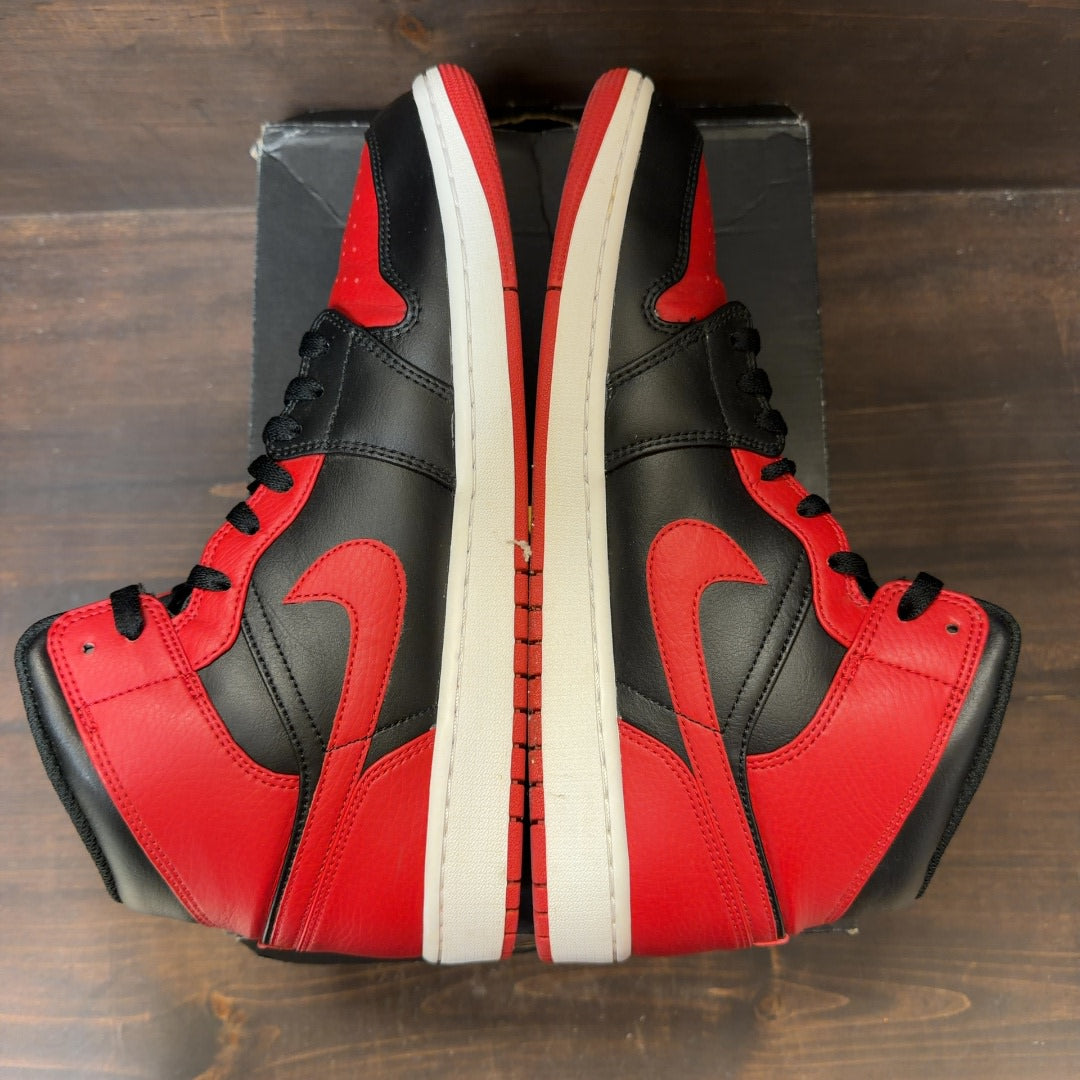 Jordan 1 Mid Banned (2020) - Image 5