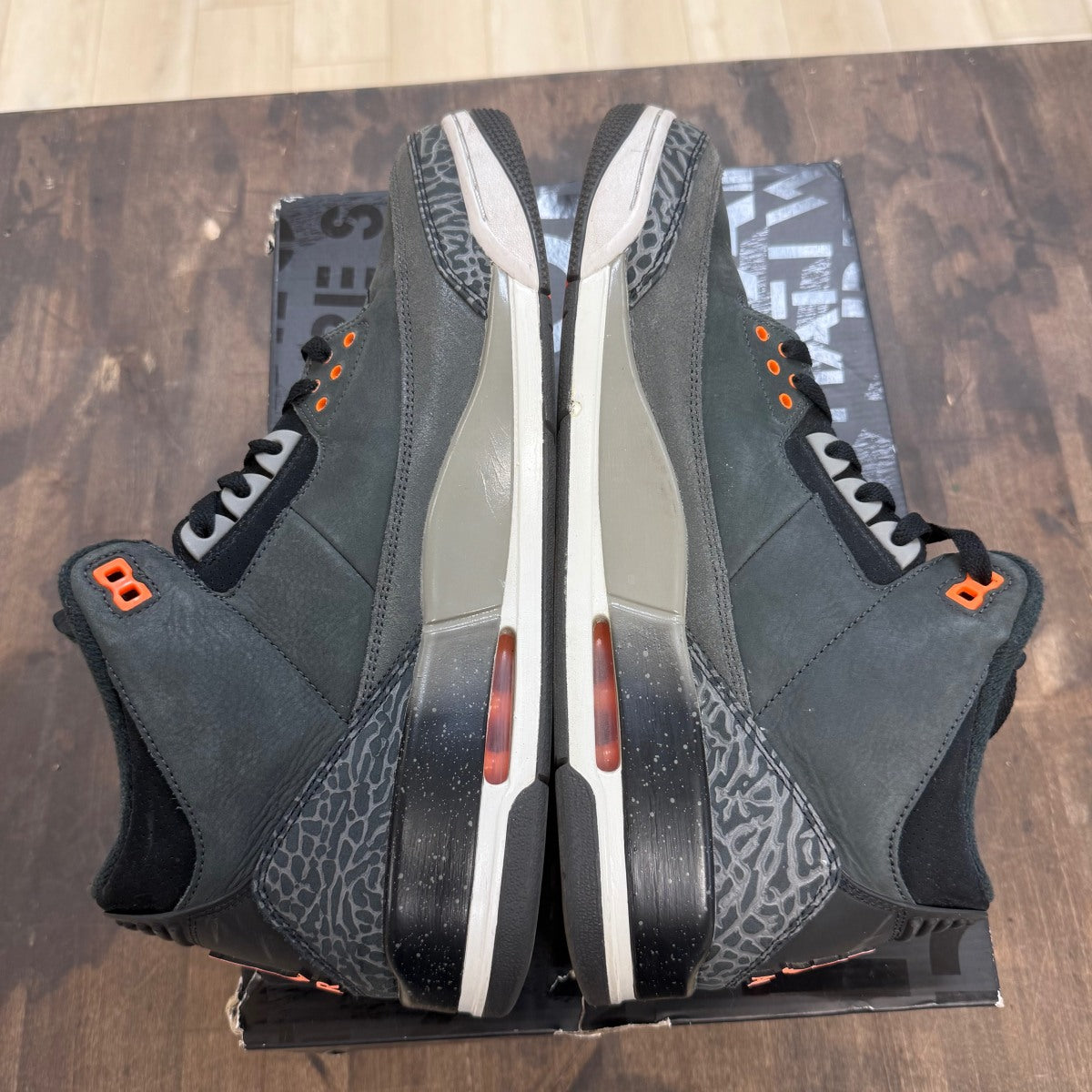 Jordan 3 Retro Fear Pack (2023) - Image 7