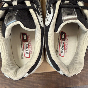 New Balance 1906R White Black Metallic Size 11.5 (Pre-Owned) - Image 5