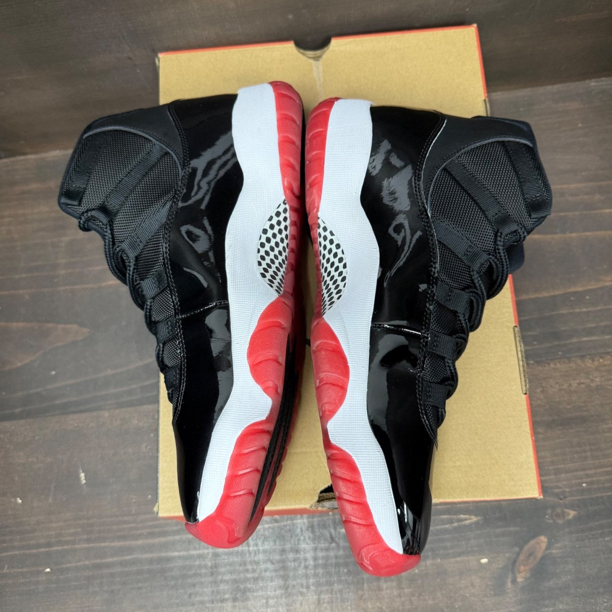 Jordan 11 Retro Playoffs Bred (2019) - Image 3