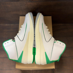 Jordan 2 Retro Lucky Green Size 10 (Pre-Owned) - Image 5