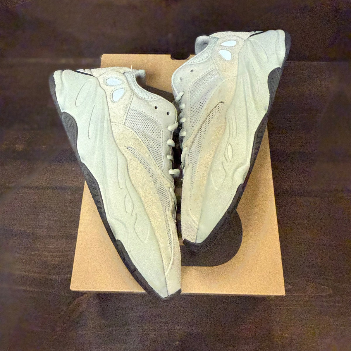 adidas Yeezy Boost 700 Salt - Image 2