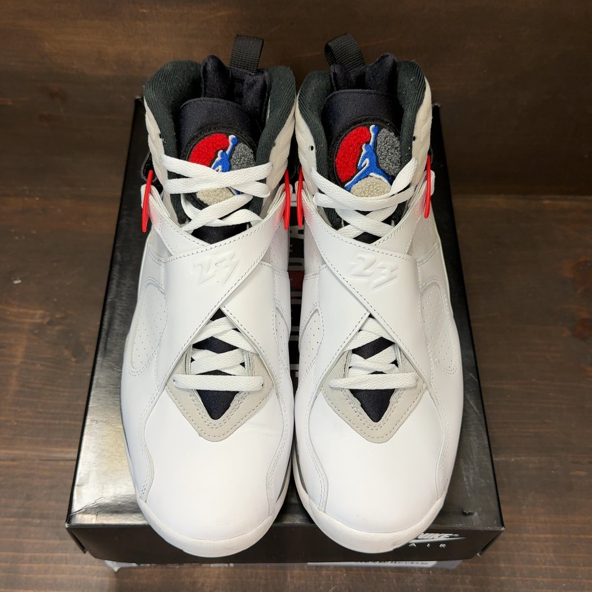 Jordan 8 Retro White True Red (2025) Size 9.5 (Pre-Owned) - tag