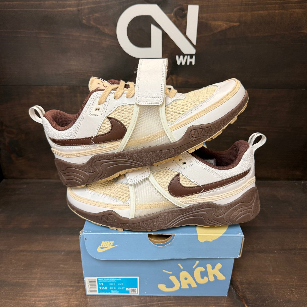 Nike Zoom Field Jaxx Travis Scott Light Chocolate - Image 1