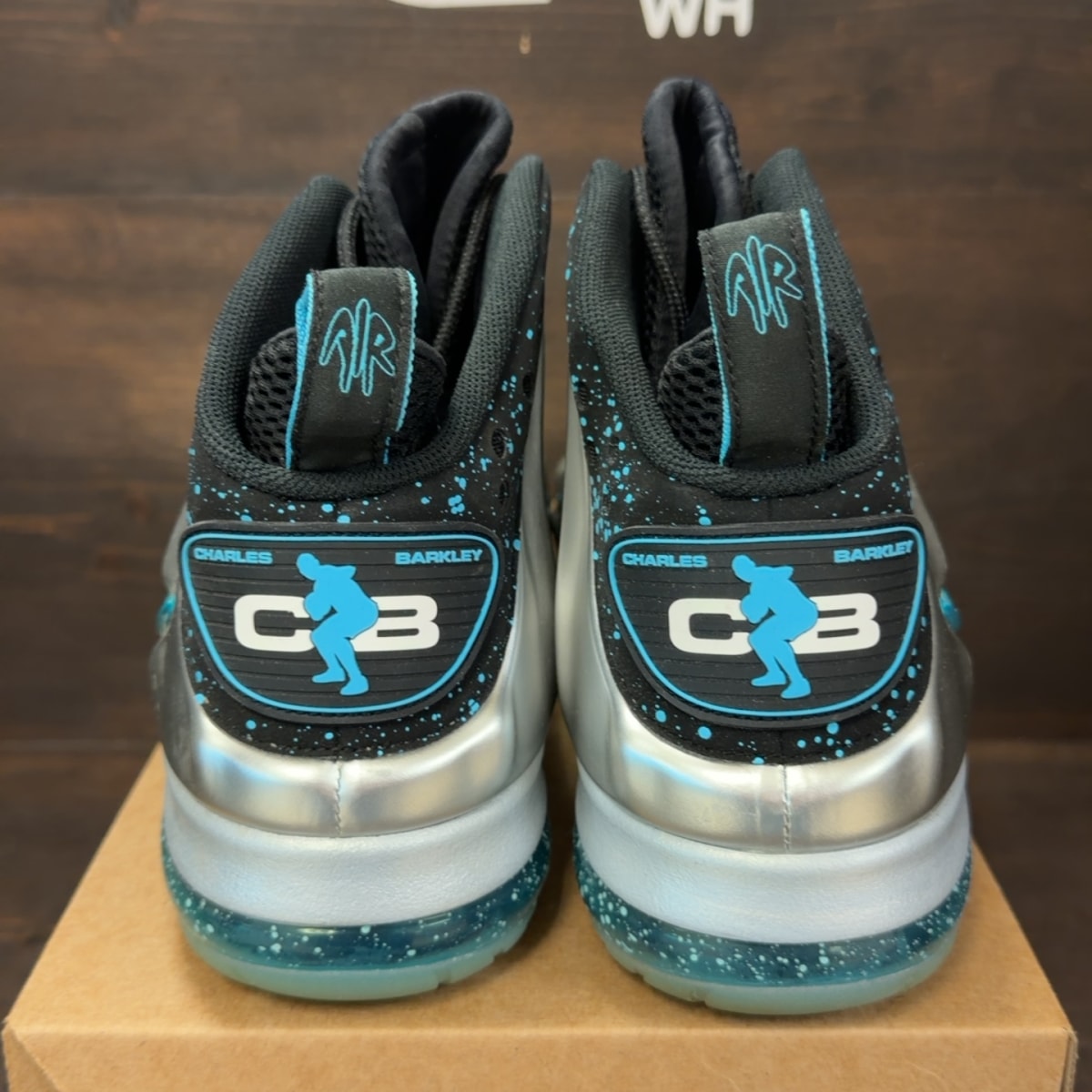 Nike Barkley Posite Max Metallic Silver Gamma Blue Size 13 (Pre-Owned) - Image 5