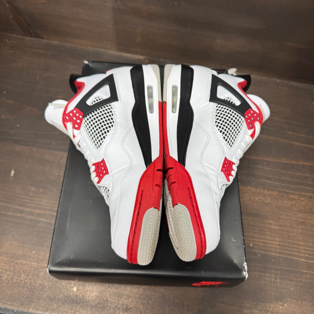Jordan 4 Retro Fire Red (2020) - Image 4