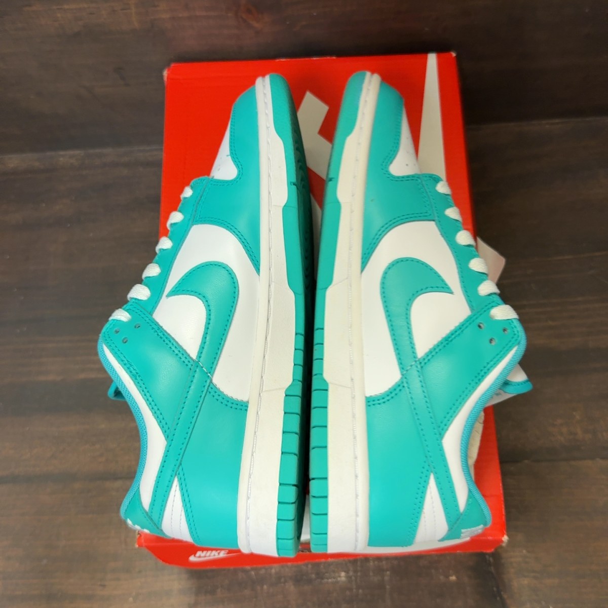 Nike Dunk Low Clear Jade Size 7 (Pre-Owned) - Image 5