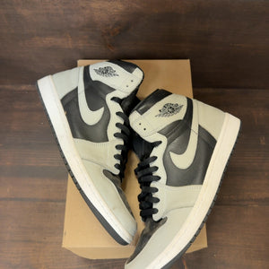 Jordan 1 Retro High Shadow 2.0 Size 11 (Pre-Owned) - Image 2