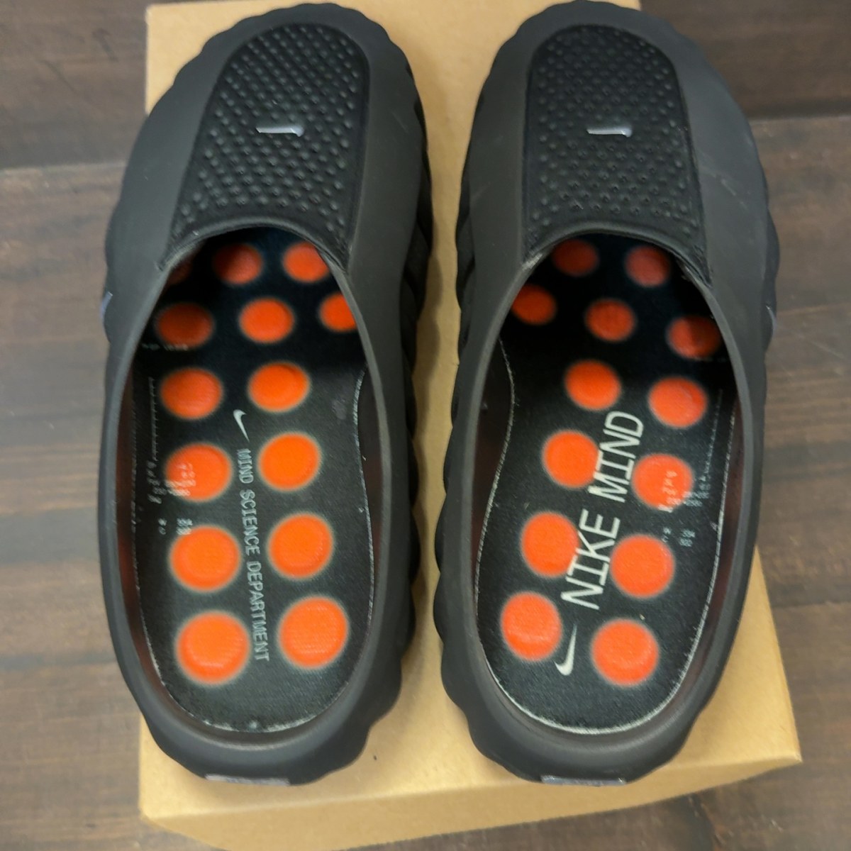 Nike Mind 001 Slide Black Chrome Size 11 (Pre-Owned) - Image 3