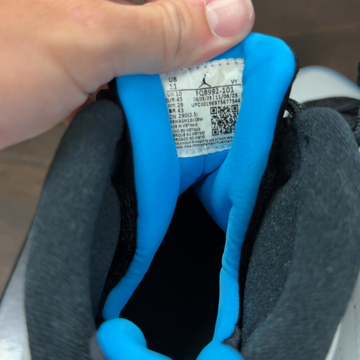 Jordan 9 Retro Powder Blue (2024) - Image 7