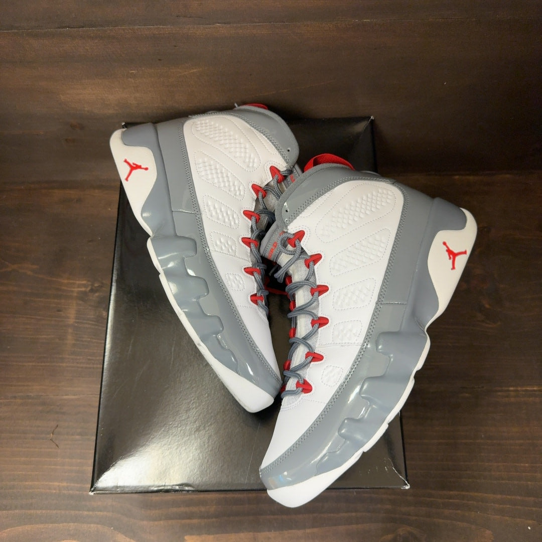 Jordan 9 Retro Fire Red - Image 2