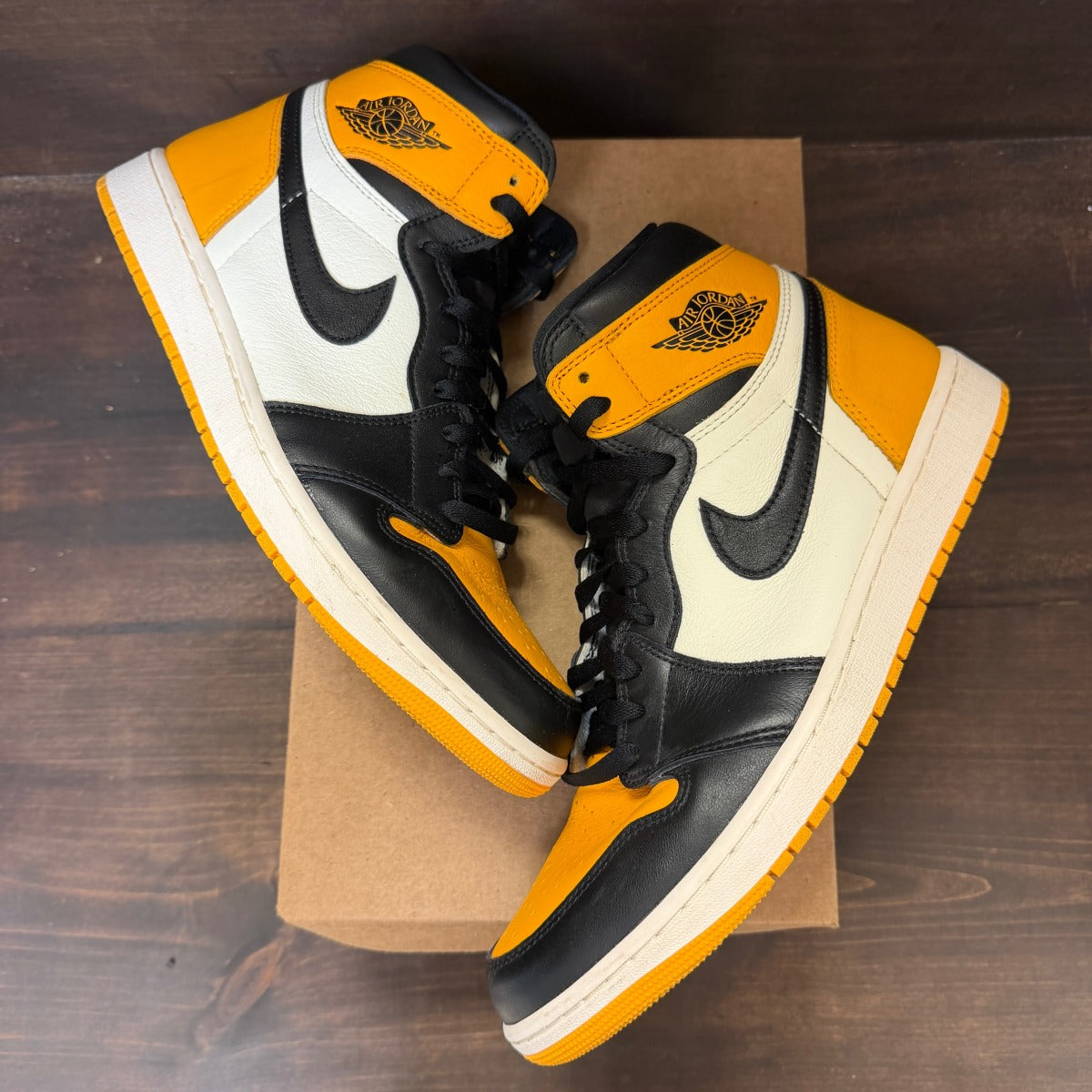 Jordan 1 Retro High OG Taxi Size 12 (Pre-Owned) - Image 2