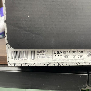 Jordan 5 Retro Grape (2025) Size 11.5 (Pre-Owned) - aux