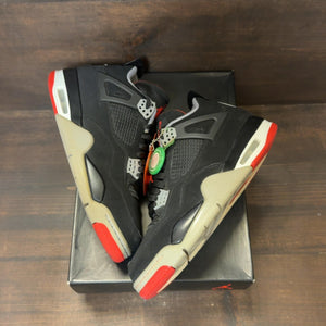 Jordan 4 Retro Bred (2019) - Image 2