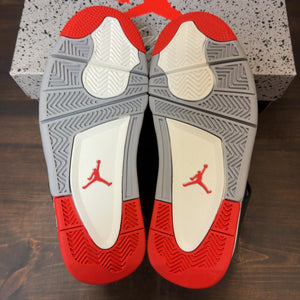 Jordan 4 Retro Bred Reimagined (GS) Size 6Y (Pre-Owned)