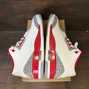 Jordan 3 Retro Cardinal Red Size 8.5 (Pre-Owned) - Image 5