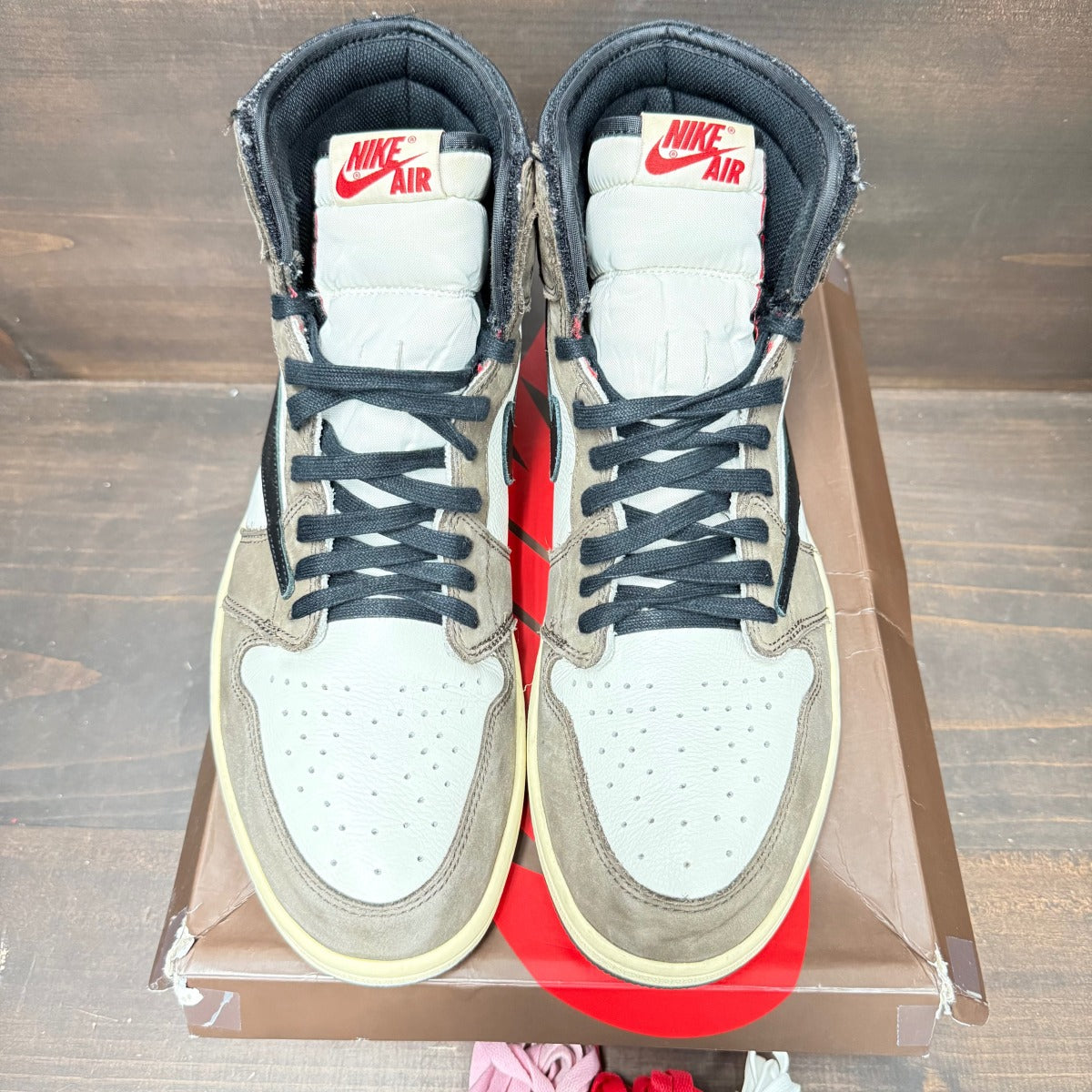 Jordan 1 Retro High OG SP Travis Scott Mocha - Image 2