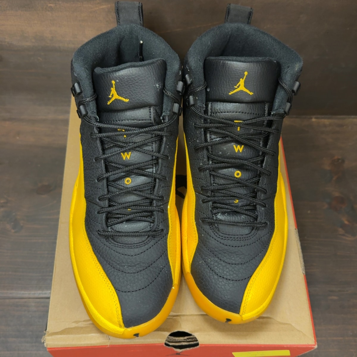 Jordan 12 Retro Black University Gold - Image 3