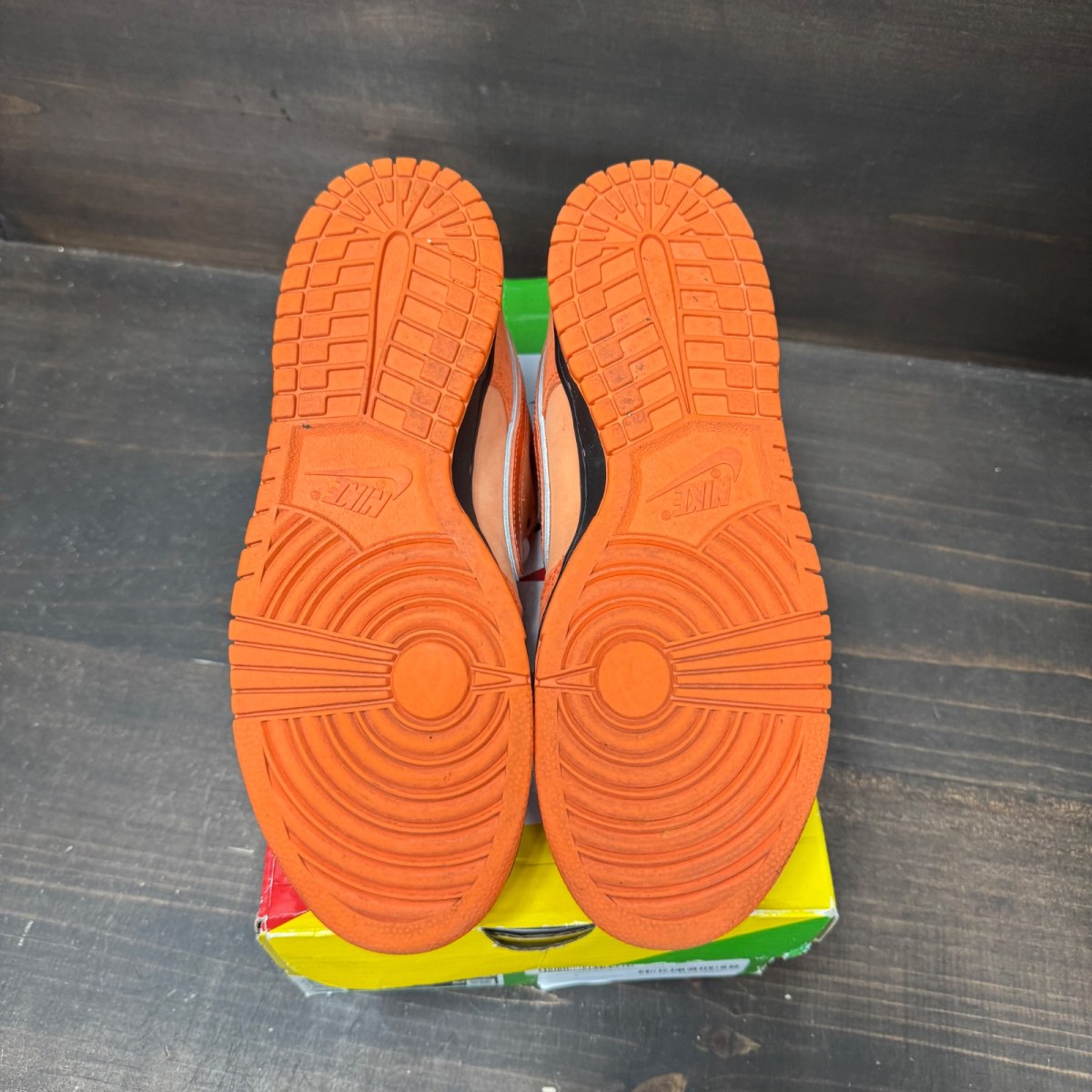 Nike SB Dunk Low Concepts Orange Lobster Size 8 (Pre-Owned) - Image 6