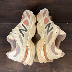 New Balance 9060 Flat Taupe Light Sparrow (Foot Locker Exclusive) Size 12 (Pre-Owned) - Image 5
