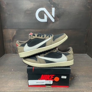 Jordan 1 Retro Low OG SP Travis Scott Mocha Size 9 (Pre-Owned) - front