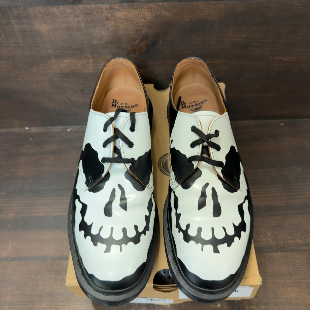 Dr. Martens 1461 3-Eye Shoe Supreme Skull Black White - Image 3