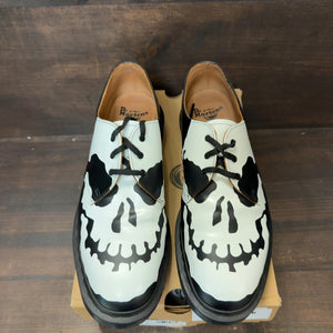 Dr. Martens 1461 3-Eye Shoe Supreme Skull Black White - Image 3