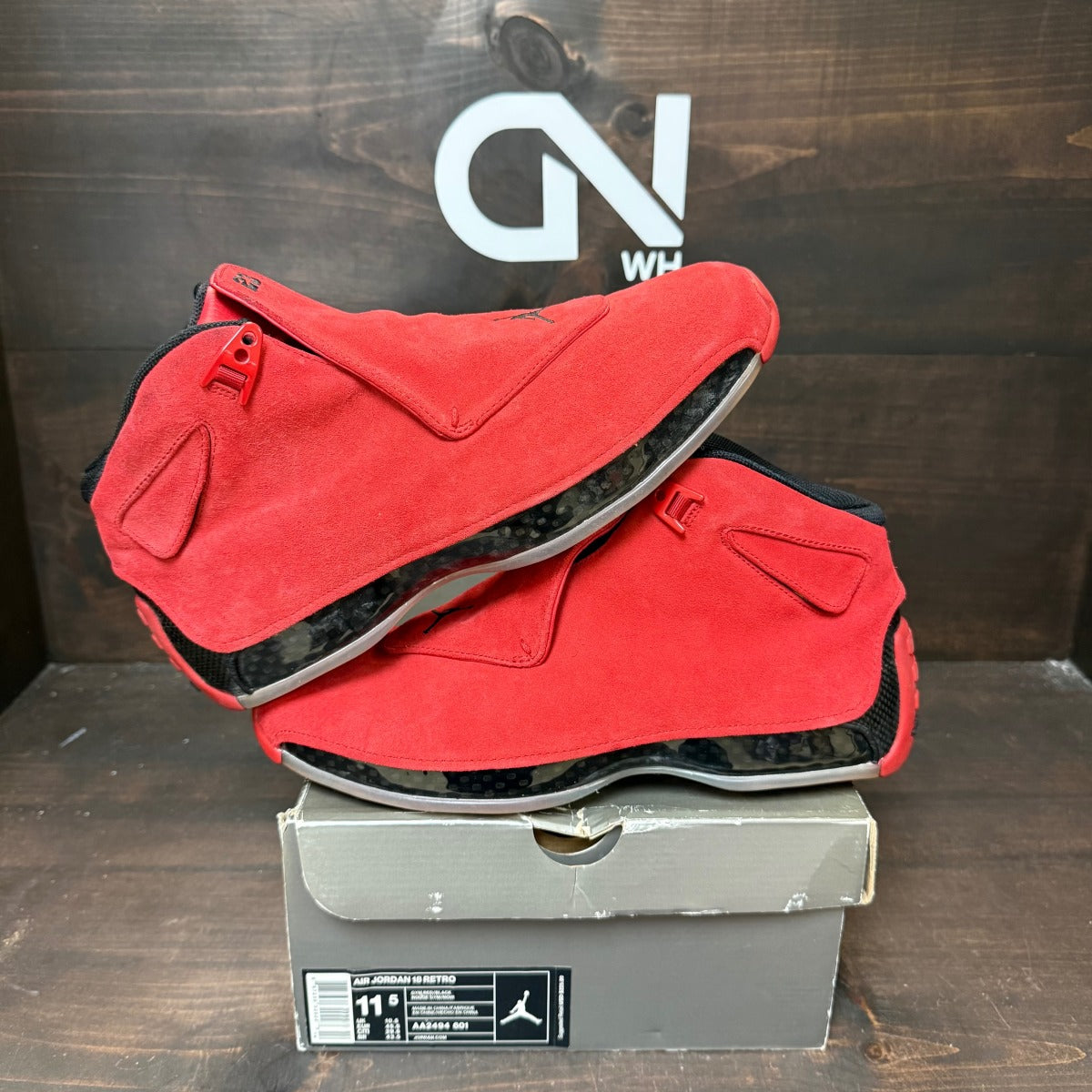 Jordan 18 Retro Toro Size 11.5 (Pre-Owned)