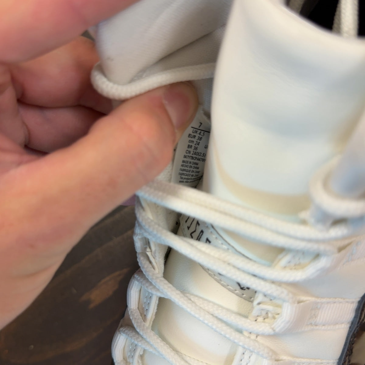 Jordan 11 Retro Neapolitan (Women's) - Image 7