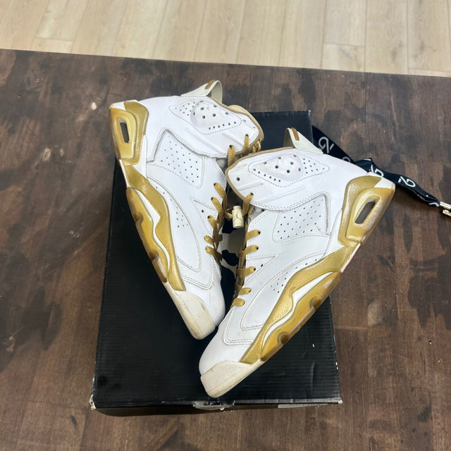 Jordan 6 Retro Golden Moments Pack (6) Size 9 (Pre-Owned) - Image 1