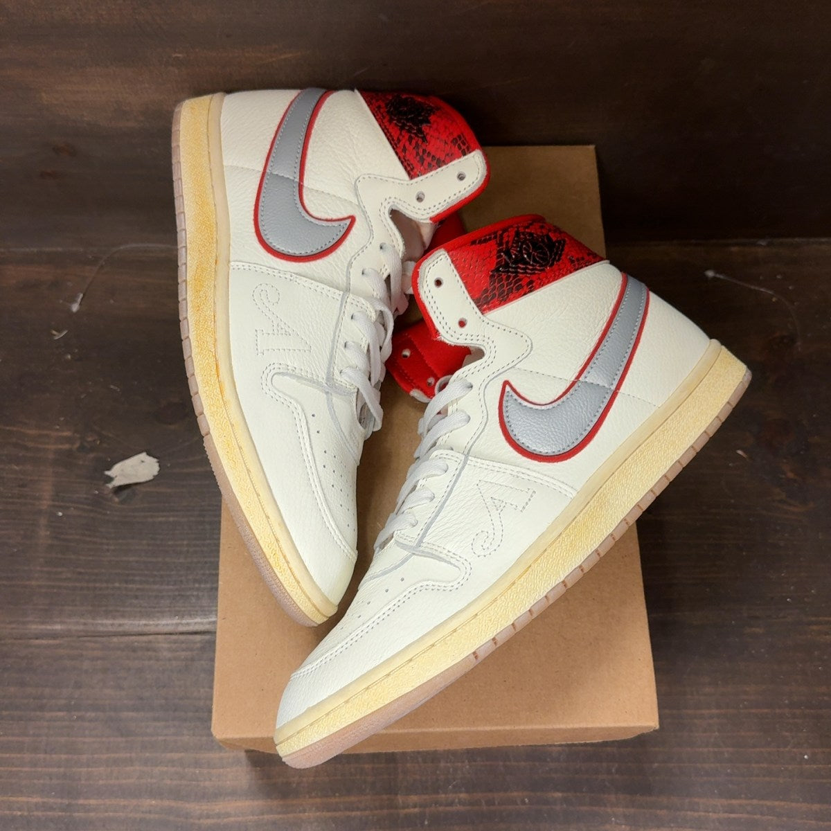 Nike Jordan Air Ship PE SP Awake NY Size 11.5 (Pre-Owned) - Image 2