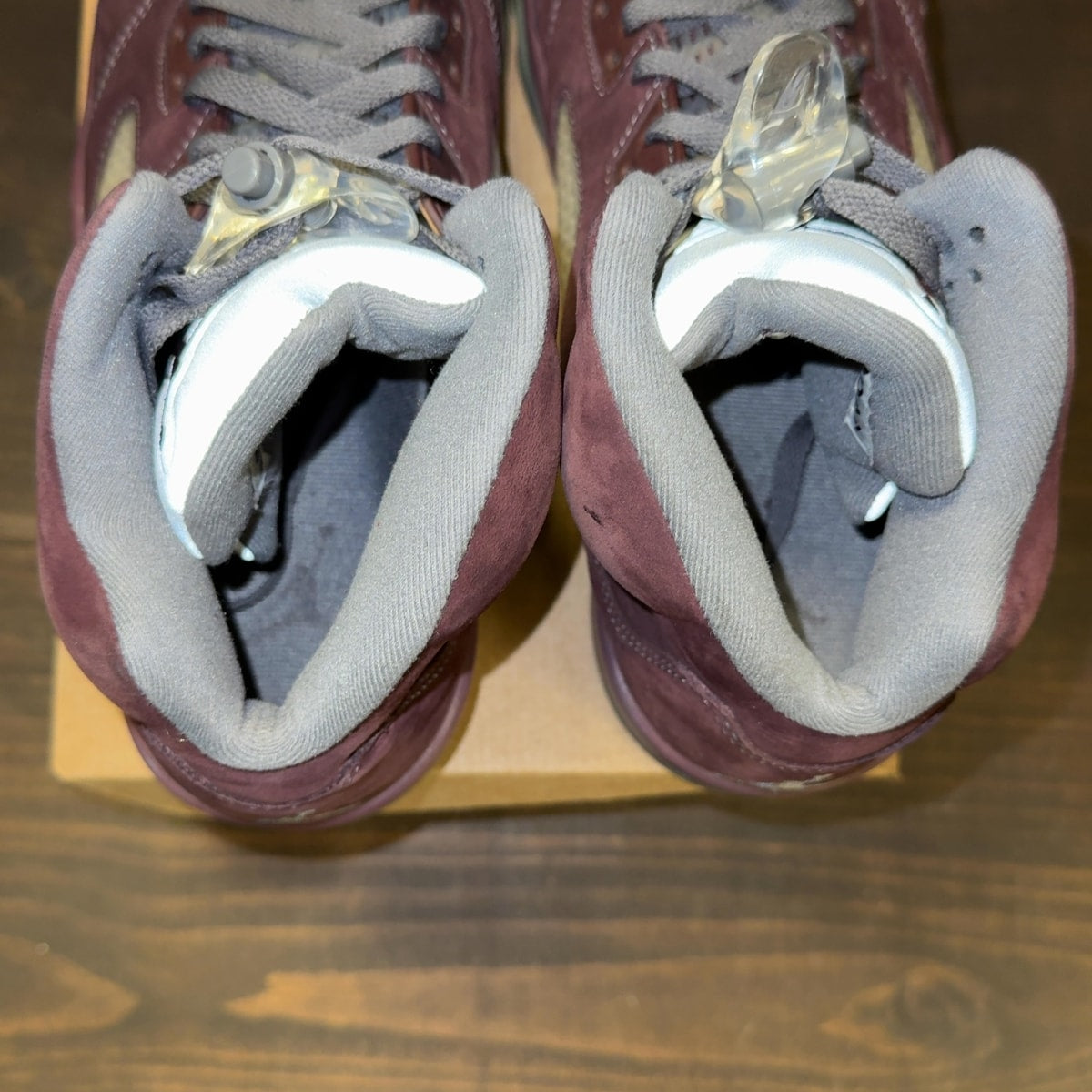 Jordan 5 Retro Burgundy (2023) Size 10.5 (Pre-Owned) - Image 6