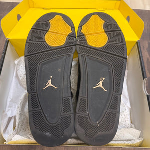 Jordan 4 Retro Thunder (2023) - Image 5