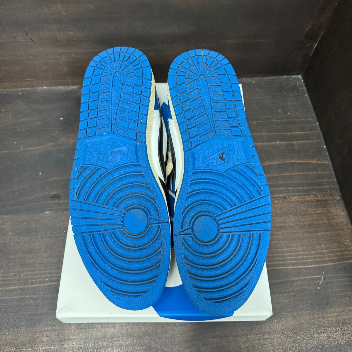 Jordan 1 Retro Low OG SP Fragment x Travis Scott - Image 6