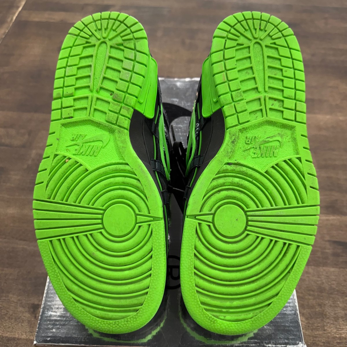 Nike Air Rubber Dunk Off-White Green Strike - Image 4