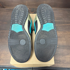 Nike SB Dunk Low Medium Olive Turbo Green Size 11 (Pre-Owned) - Image 5