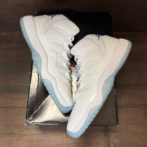 Jordan 11 Retro Legend Blue (2024) (GS) Size 5.5Y (Pre-Owned)