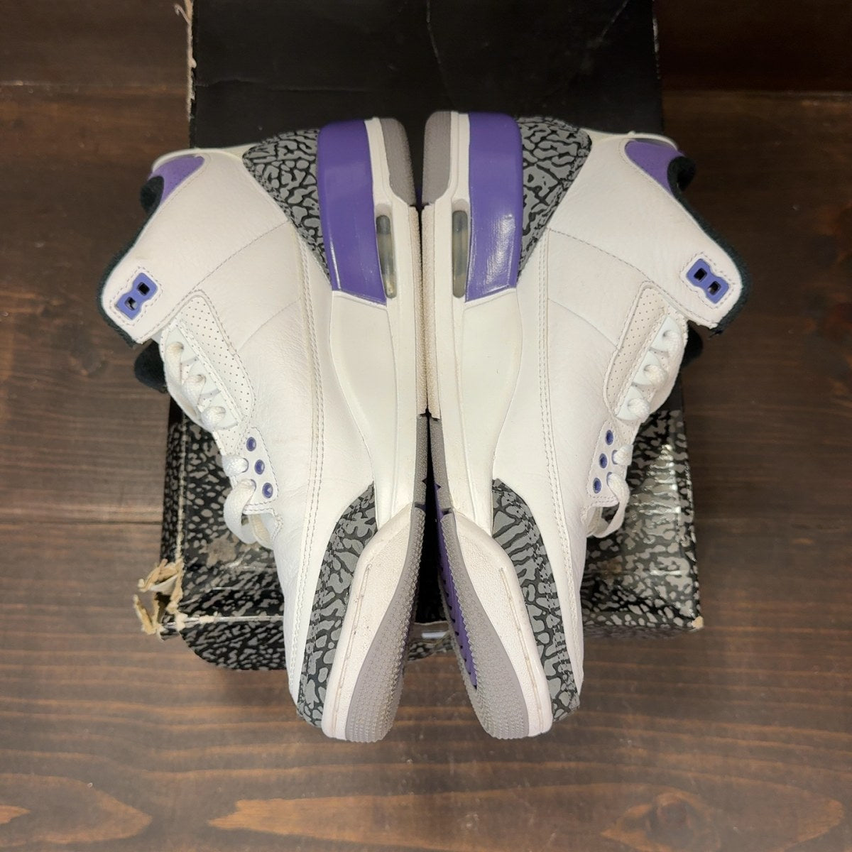 Jordan 3 Retro Dark Iris Size 7.5 (Pre-Owned) - aux