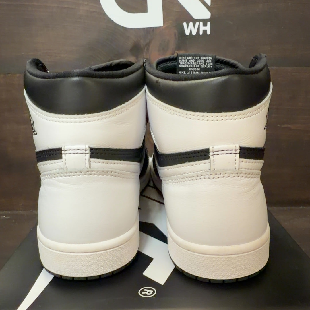 Jordan 1 Retro High OG Black White - Image 4