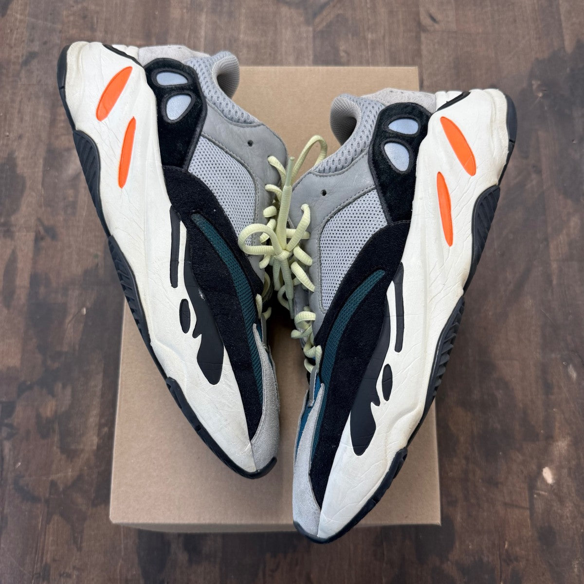 adidas Yeezy Boost 700 Wave Runner Size 11 (Pre-Owned) - Image 1