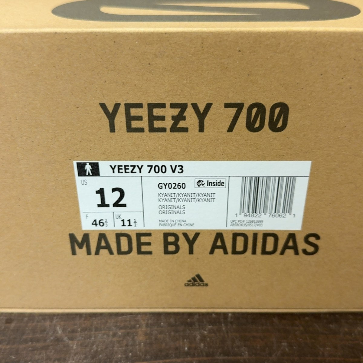 adidas Yeezy 700 V3 Kyanite Size 12 (Pre-Owned)