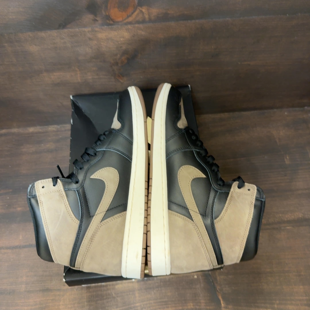Jordan 1 Retro High OG Palomino - Image 5