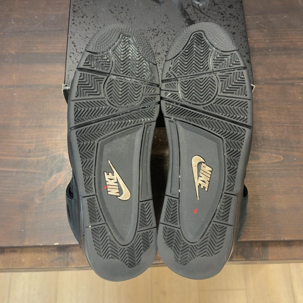 Jordan 4 Retro Black Cat (2025) Size 13 (Pre-Owned) - aux