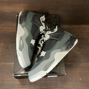 Jordan 4 Retro Fear (2024) Size 11 (Pre-Owned) - Image 2