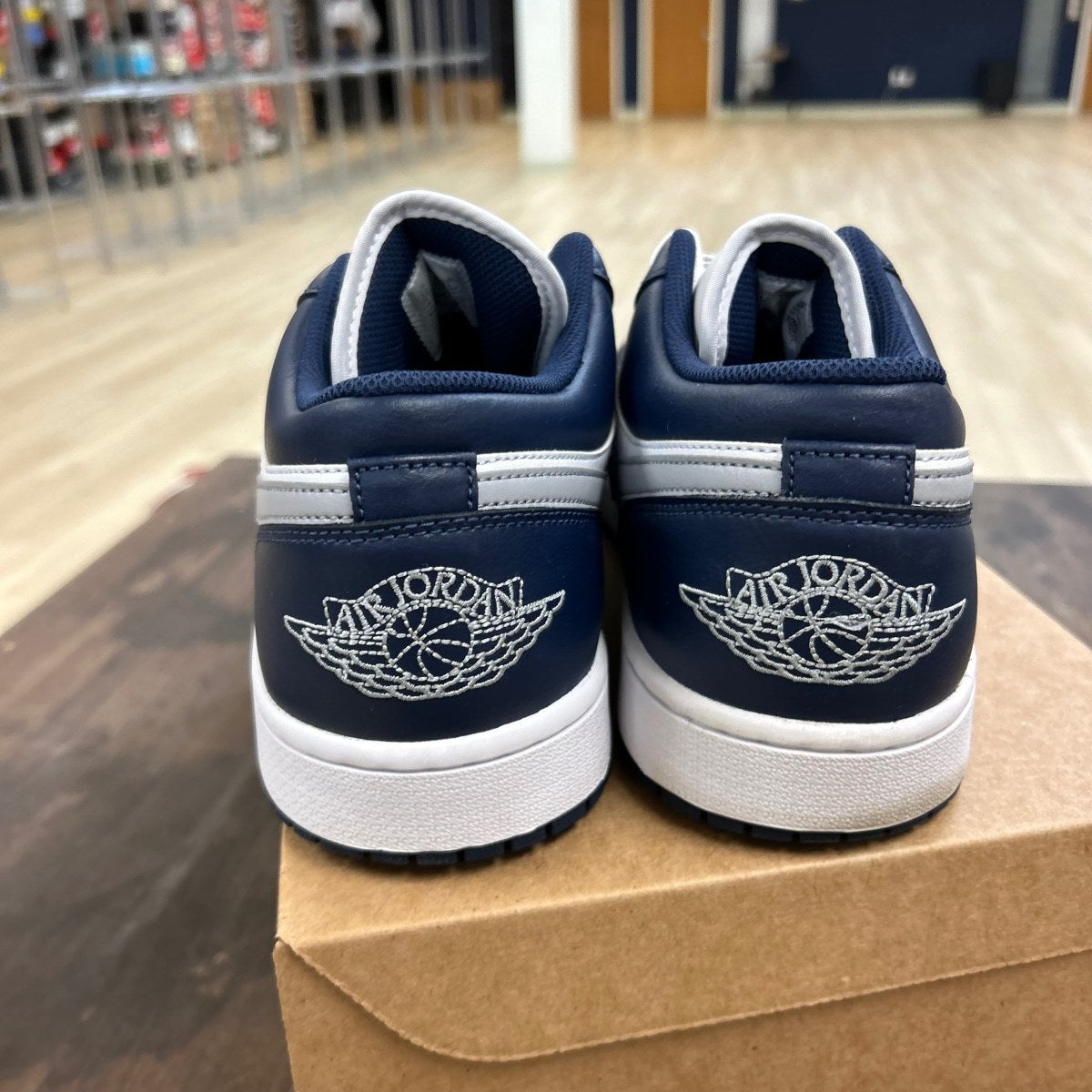 Jordan 1 Low Wolf Grey Midnight Navy Size 12 (Pre-Owned) - Image 4