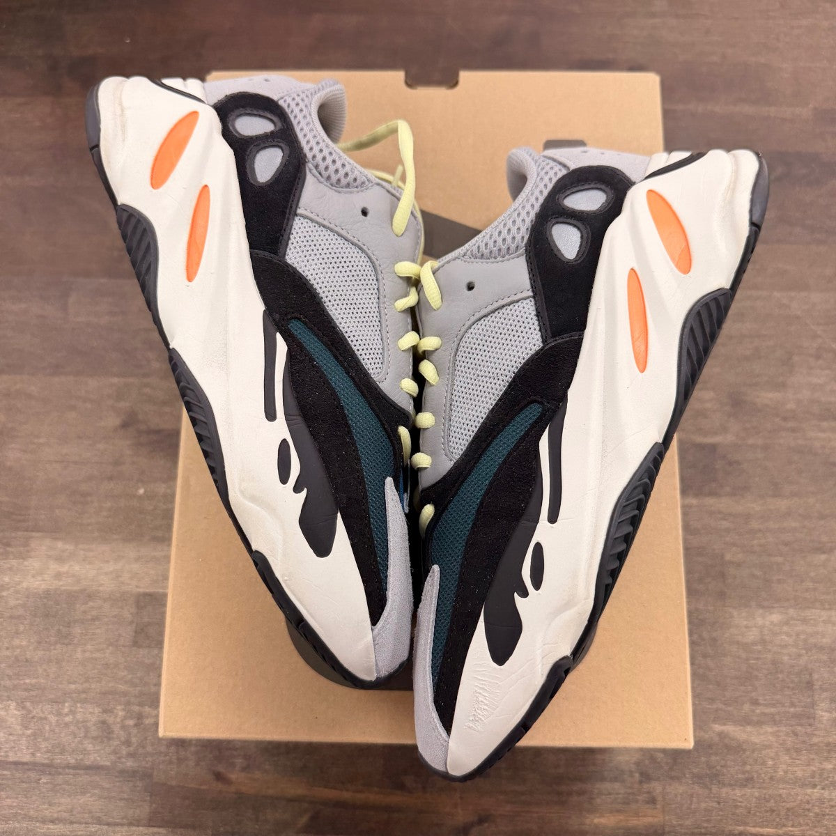 adidas Yeezy Boost 700 Wave Runner Size 8.5 (Pre-Owned) - Image 1