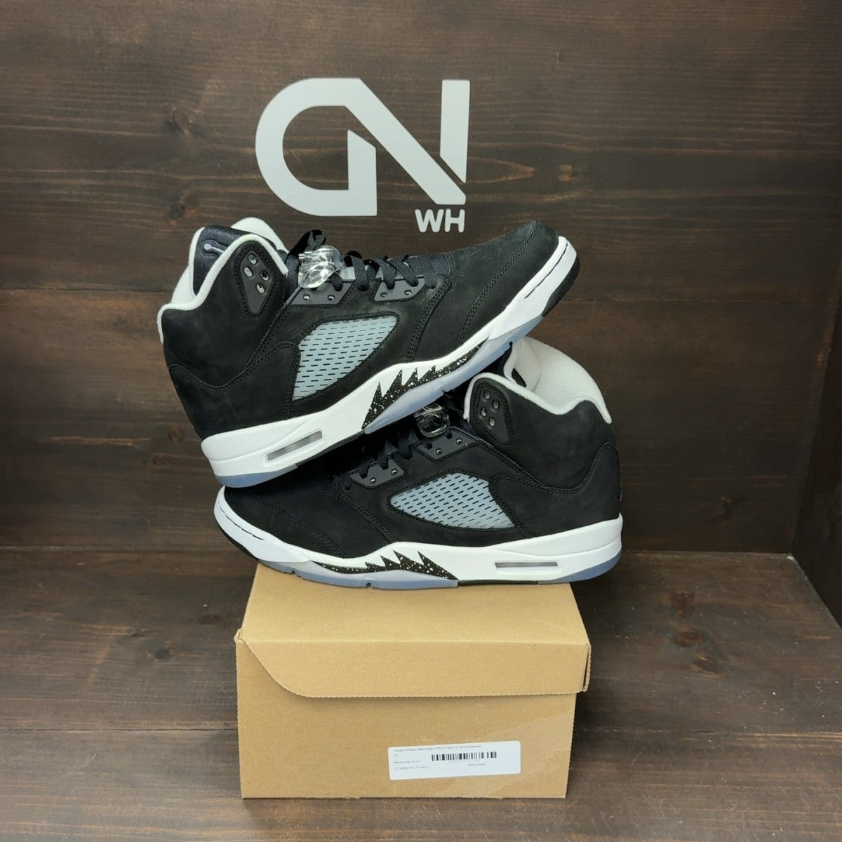 Jordan 5 Retro Moonlight (2021) Size 11 (Pre-Owned) - Image 1