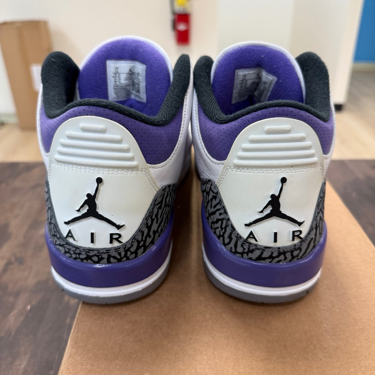 Jordan 3 Retro Dark Iris Size 11 (Pre-Owned) - Image 4