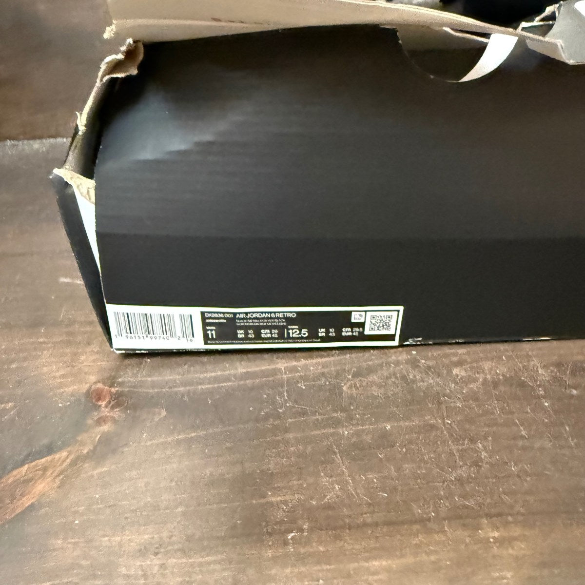 Jordan 6 Retro Chrome Size 11 (Pre-Owned)