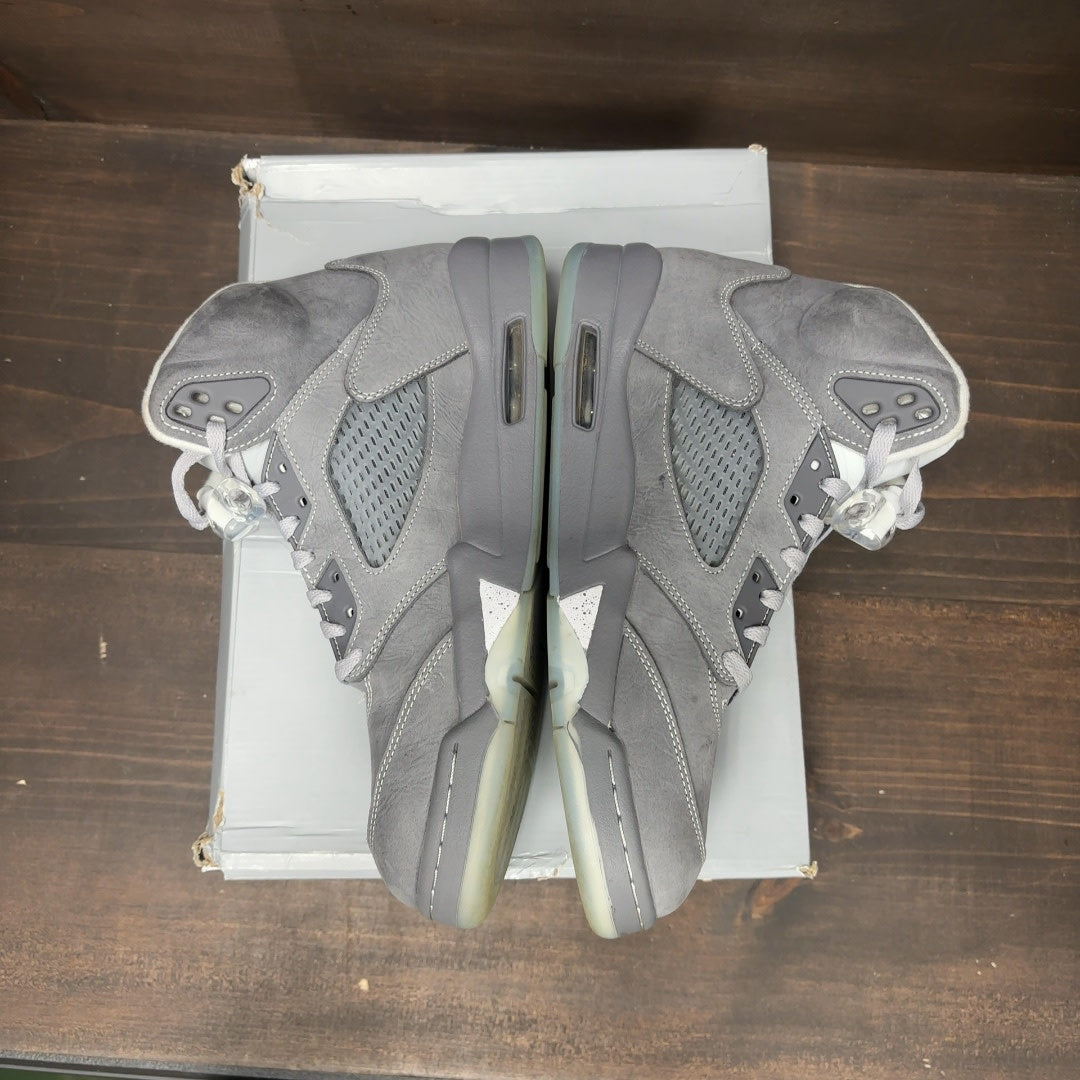Jordan 5 Retro Wolf Grey (2026) Size 11 (Pre-Owned) - Image 4